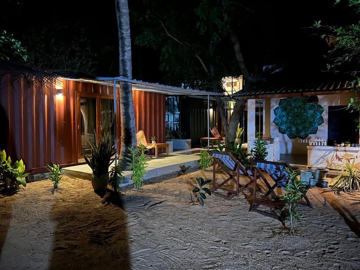 Little Lagoon Hostel Arugam Bay Exterior photo